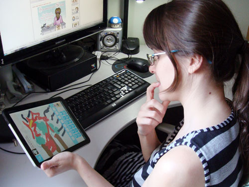 Jogando Draw Something, Draw Something, foto by ila fox