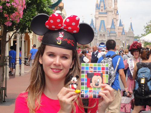 premio promoção disney, ila fox, agenda, lápis, chaveiro mickey