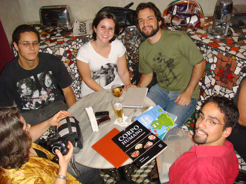 Trem Bão Ilustrado, Café com Letras, Belo Horizonte, Bruno Grossi, Begê, Turadinhas, Diane, Iriam